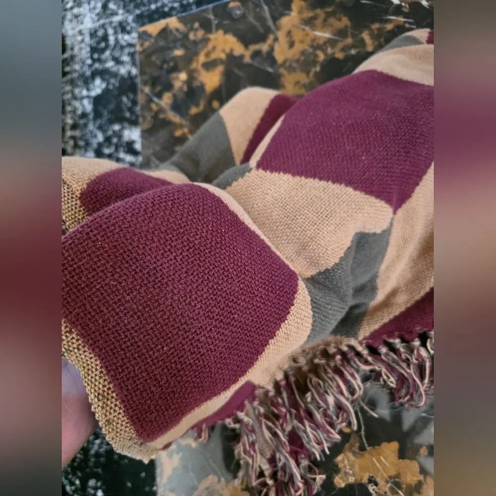 VHC, Inc Primitive Throw Burgundy Tan Vasarely Woven Blanket 64x48 Fringe